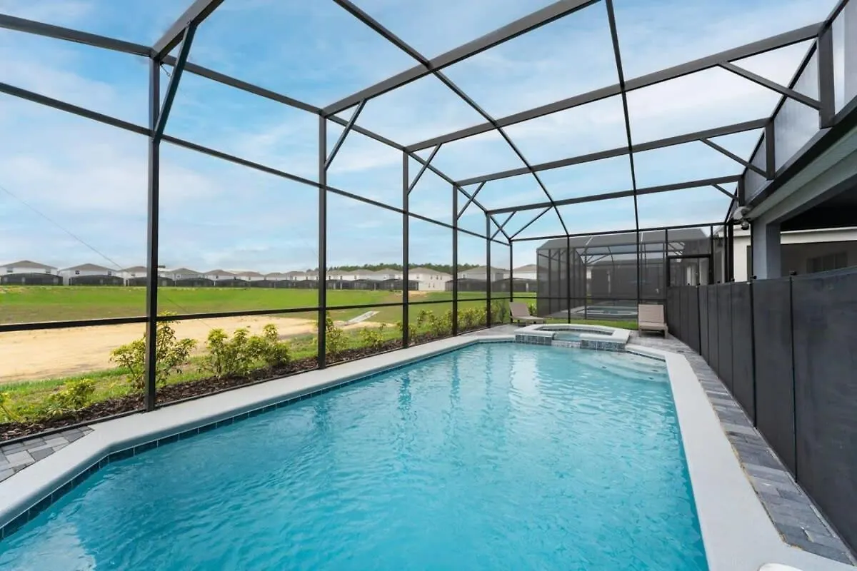 Villa Spectacular 8Br Home W Pool Theater Theme Room Davenport United States